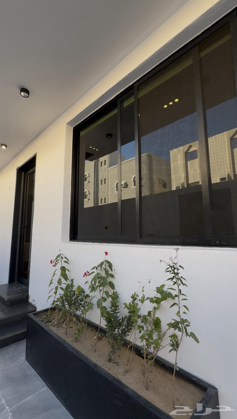 فلل تمليك فاخره جدا  في حي الحلقه الغربيه بمليون و250ألف فقط64370079255041110