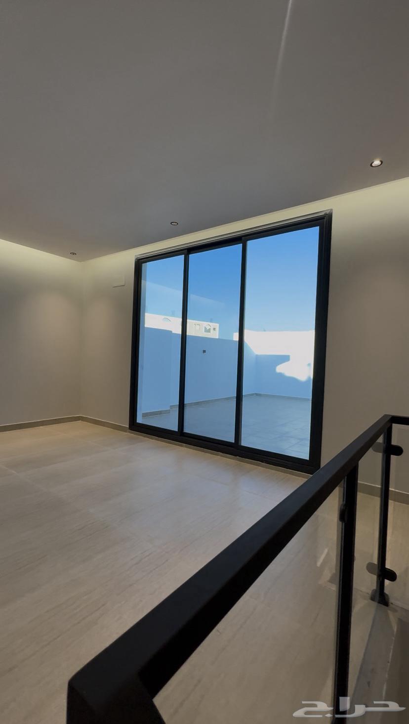 فلل تمليك فاخره جدا  في حي الحلقه الغربيه بمليون و250ألف فقط64370079255041114