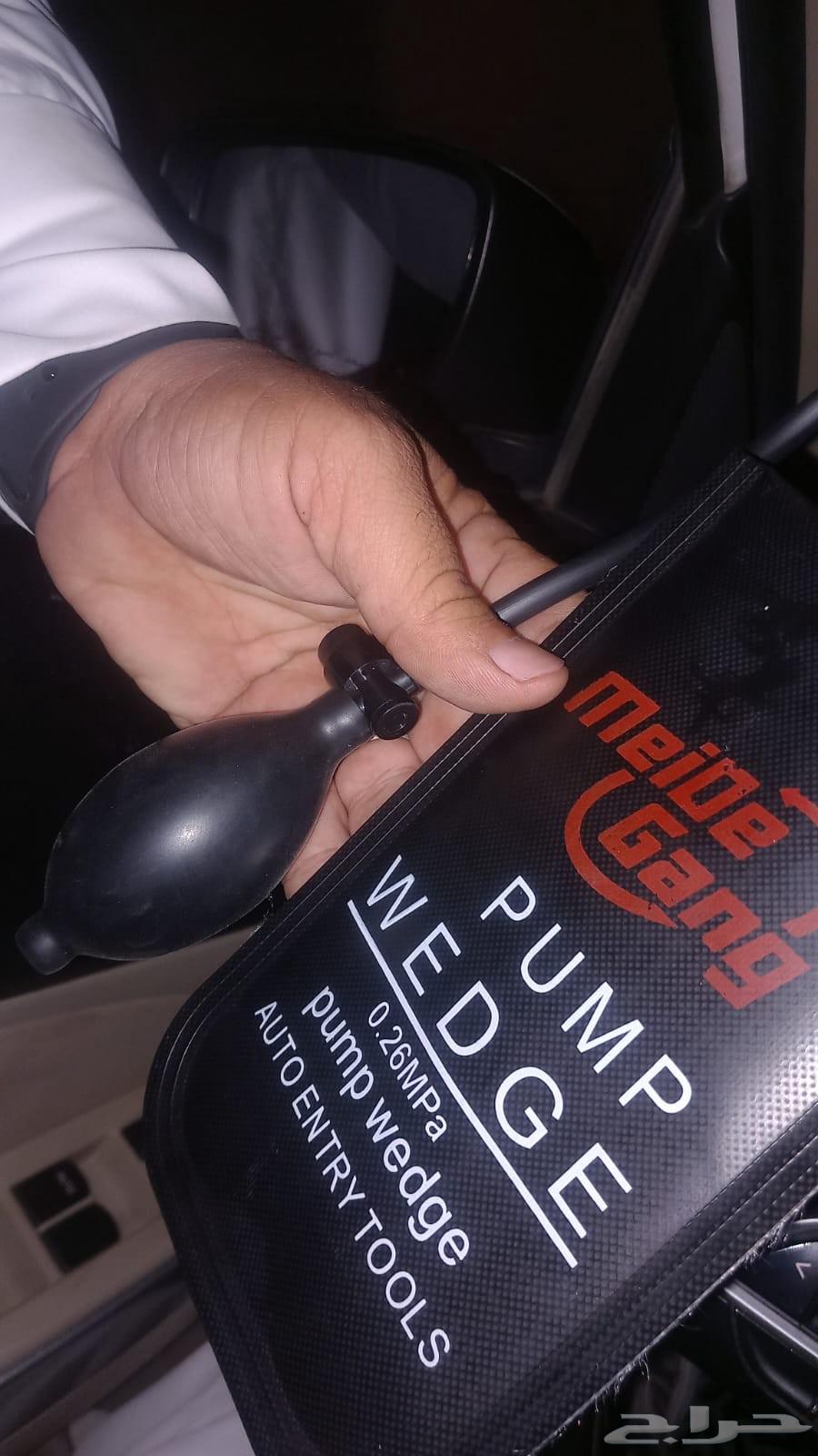 خدمة فتح باب السيارات واشتراك سياره داخل الطايف فقط الخدمه 264457610278275112