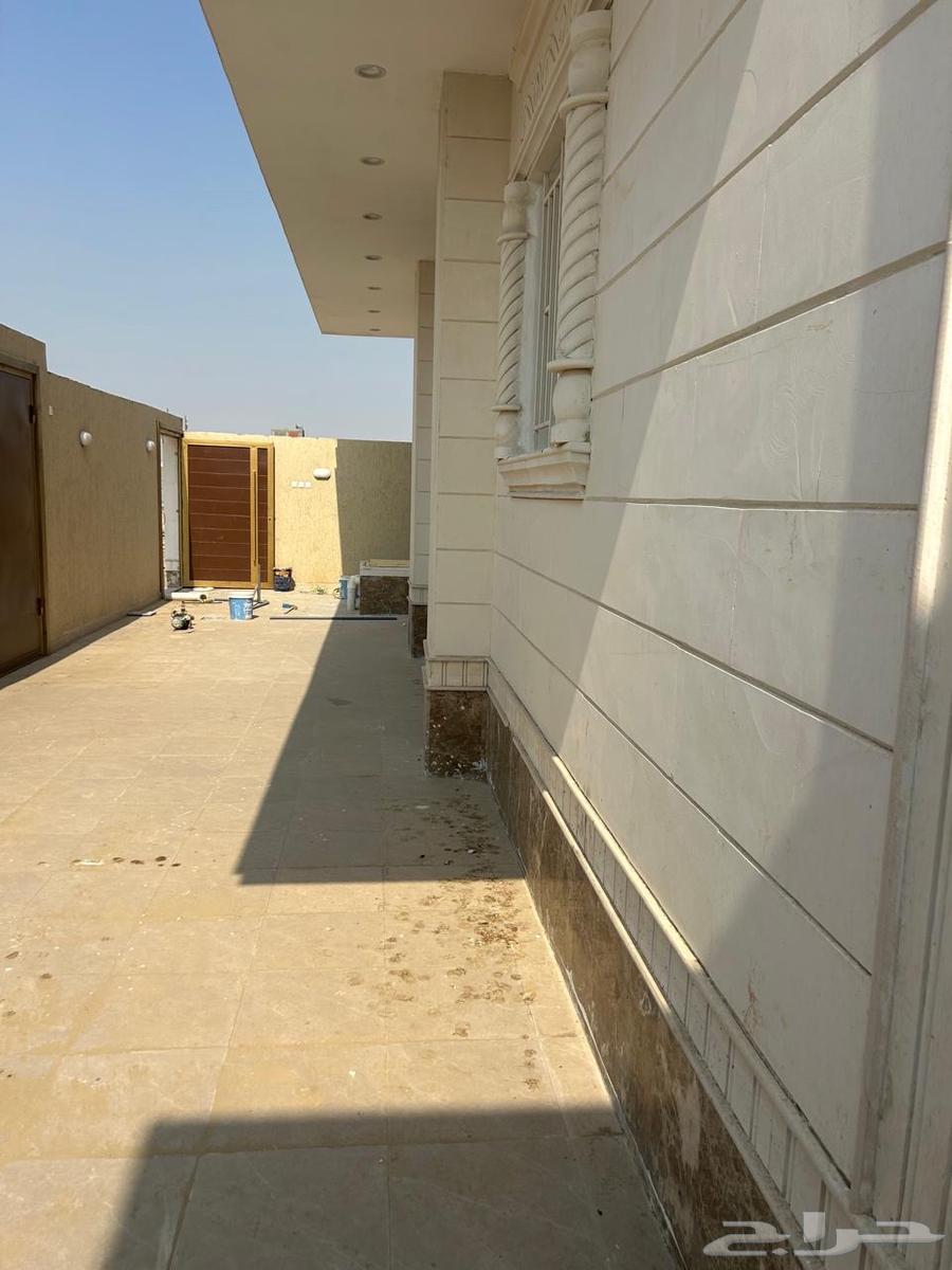 فيلا دور فاخر للبيع في مخطط 9 الياسمين64370078877953114