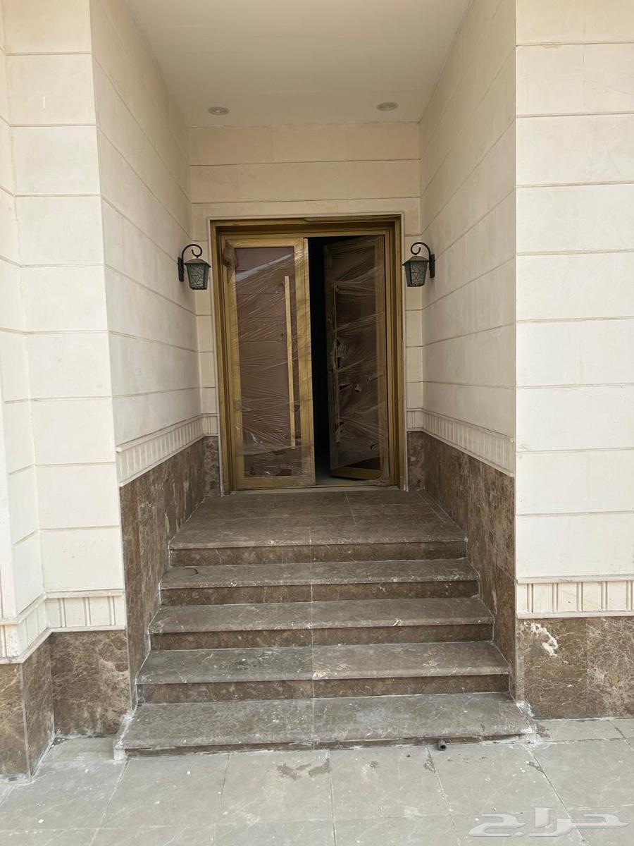 فيلا دور فاخر للبيع في مخطط 9 الياسمين64370078877953112