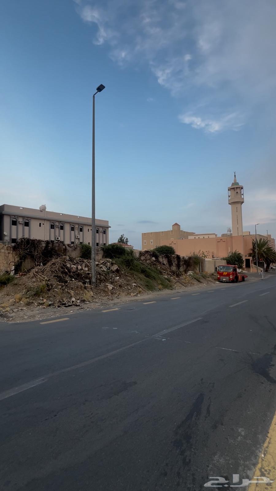 ارض للإيجار