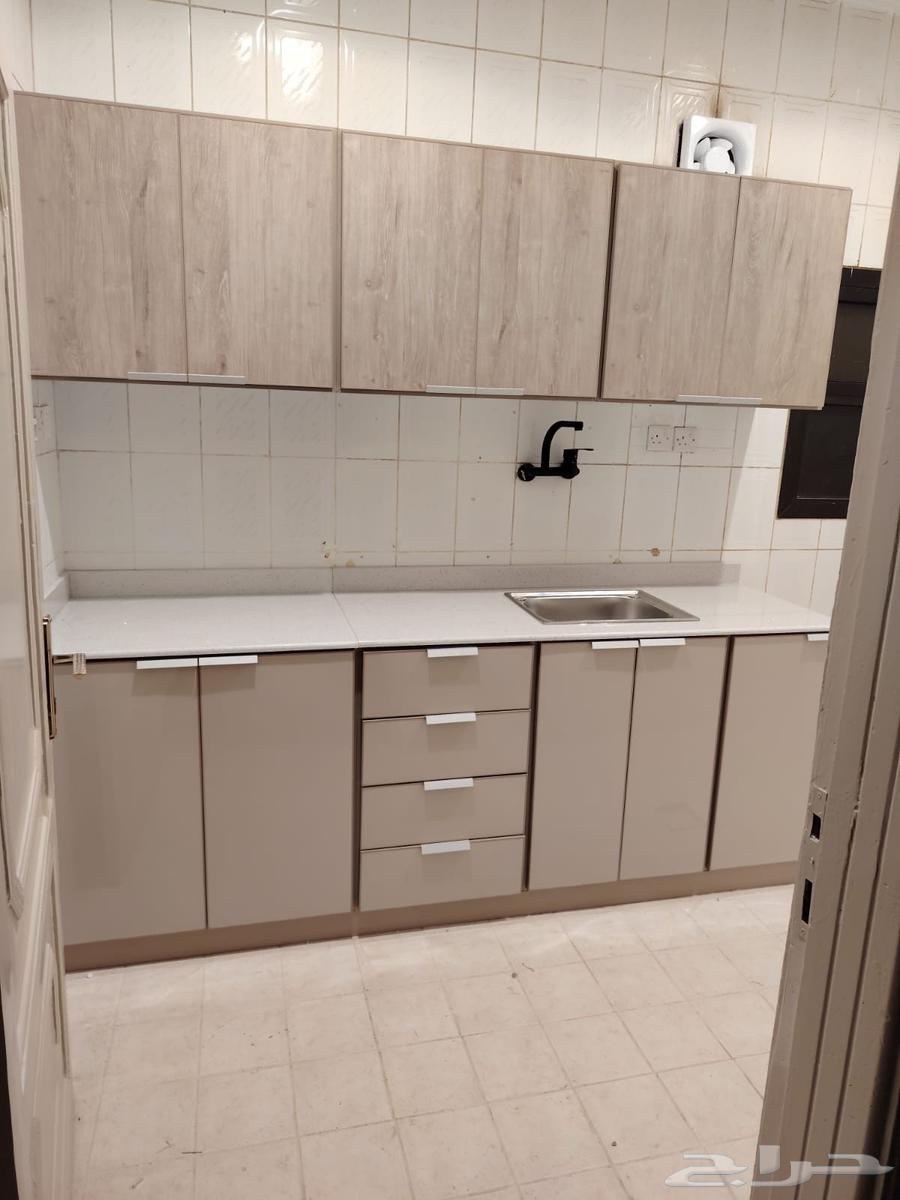 تفصيل ابواب وتفصيل شبابيك وجميع انواع الصيانات64380139811586112