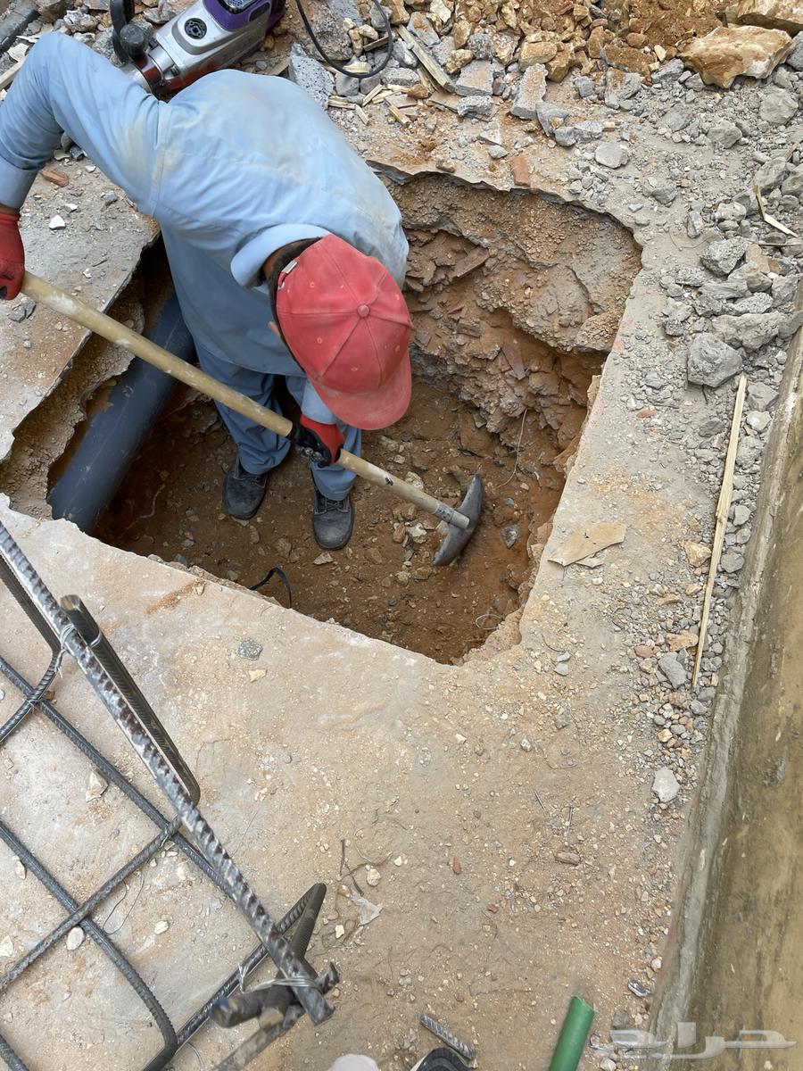 أنا مقاول باكستاني شغل ترميم تكسير بلاط السيراميك لياسه بنا64403116844035111