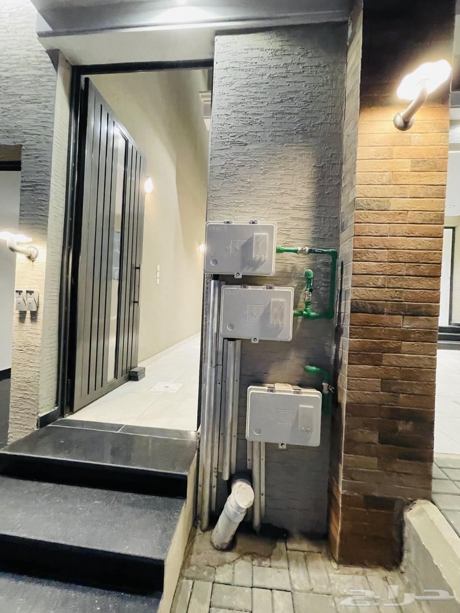 Ground floor for sale with courtyard, 6 rooms, price 570 thousand, Al-Ma3arid district64403133408897114