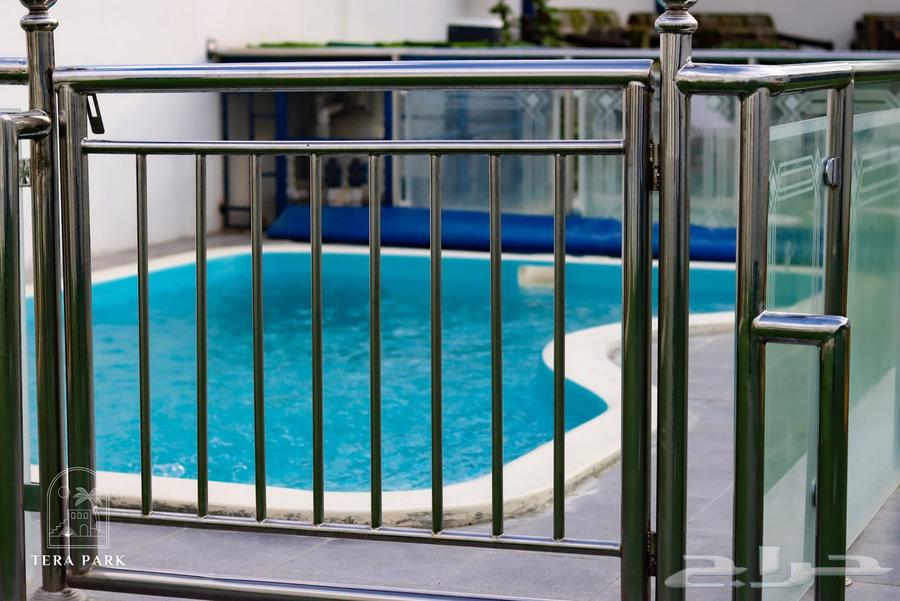 عرض استراحة للايجار اليومي جديدة وفخمة مكونة من قسمين بمخيم64403150418051114