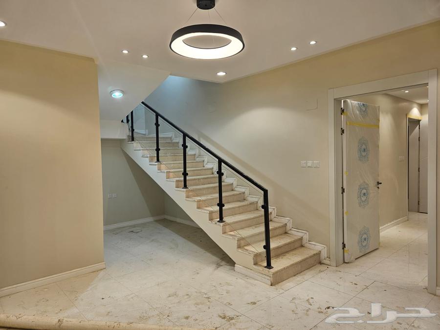 فيلا للبيع في ابها حي المنسك قريبه من جميع الخدمات64403149844225110