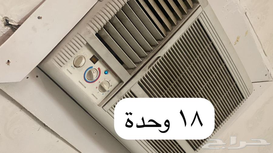 Sofas and window air conditioners64380138022017110