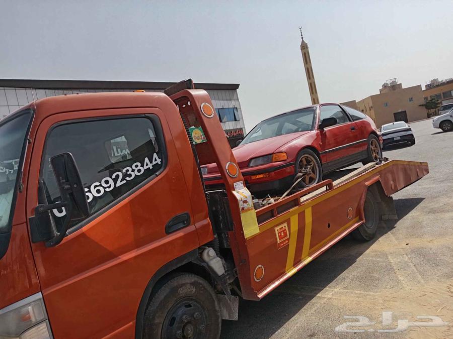 Grandmother's flatbed truck with a breeze of intoxication and ears of grain64403268082179111