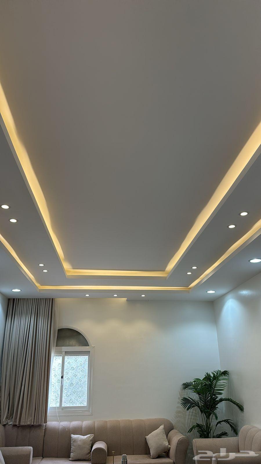 Plastering expert and plasterboard specialist, handsome Waseem Faisal64403235176962112