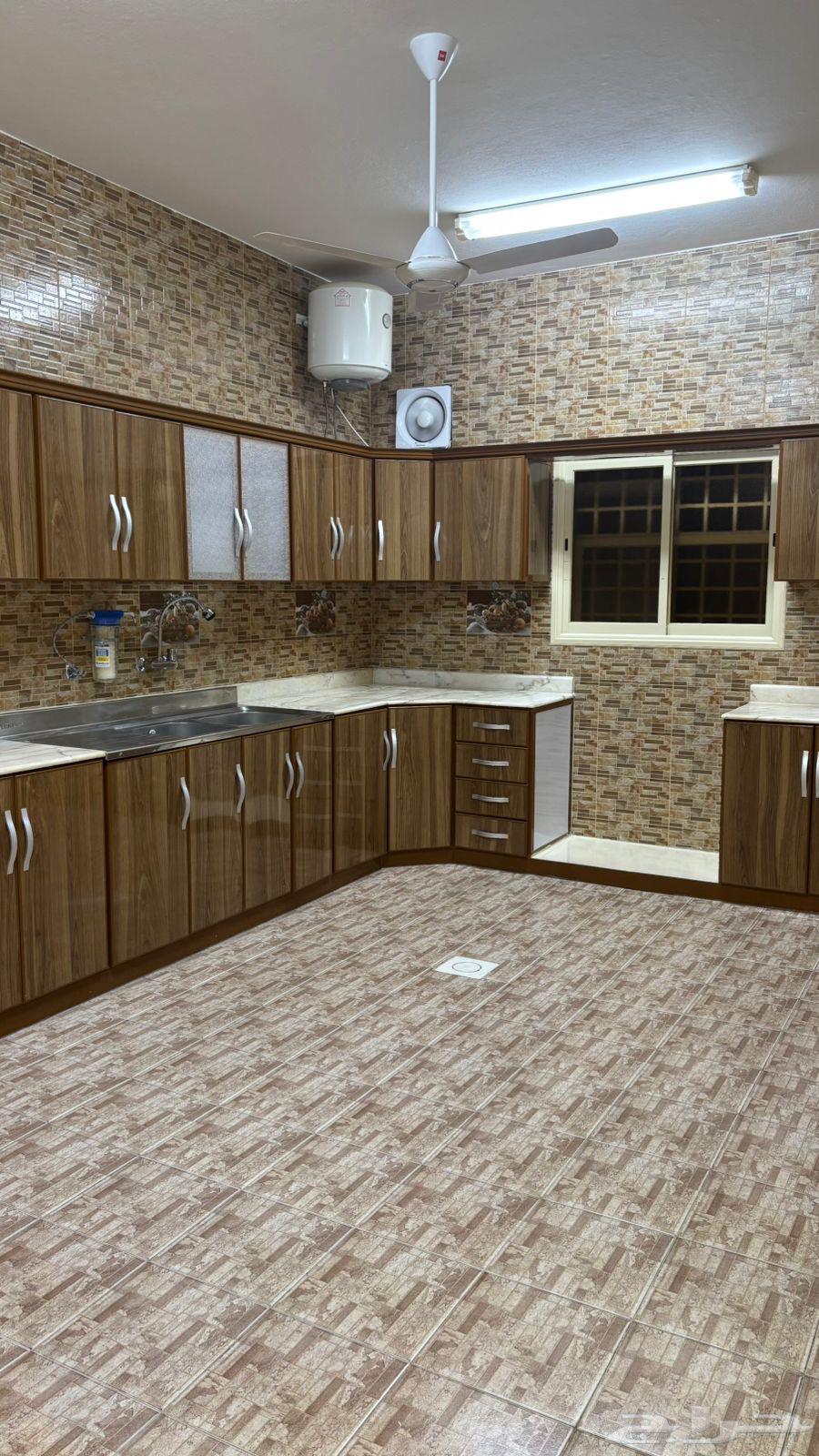 شقة للإيجار