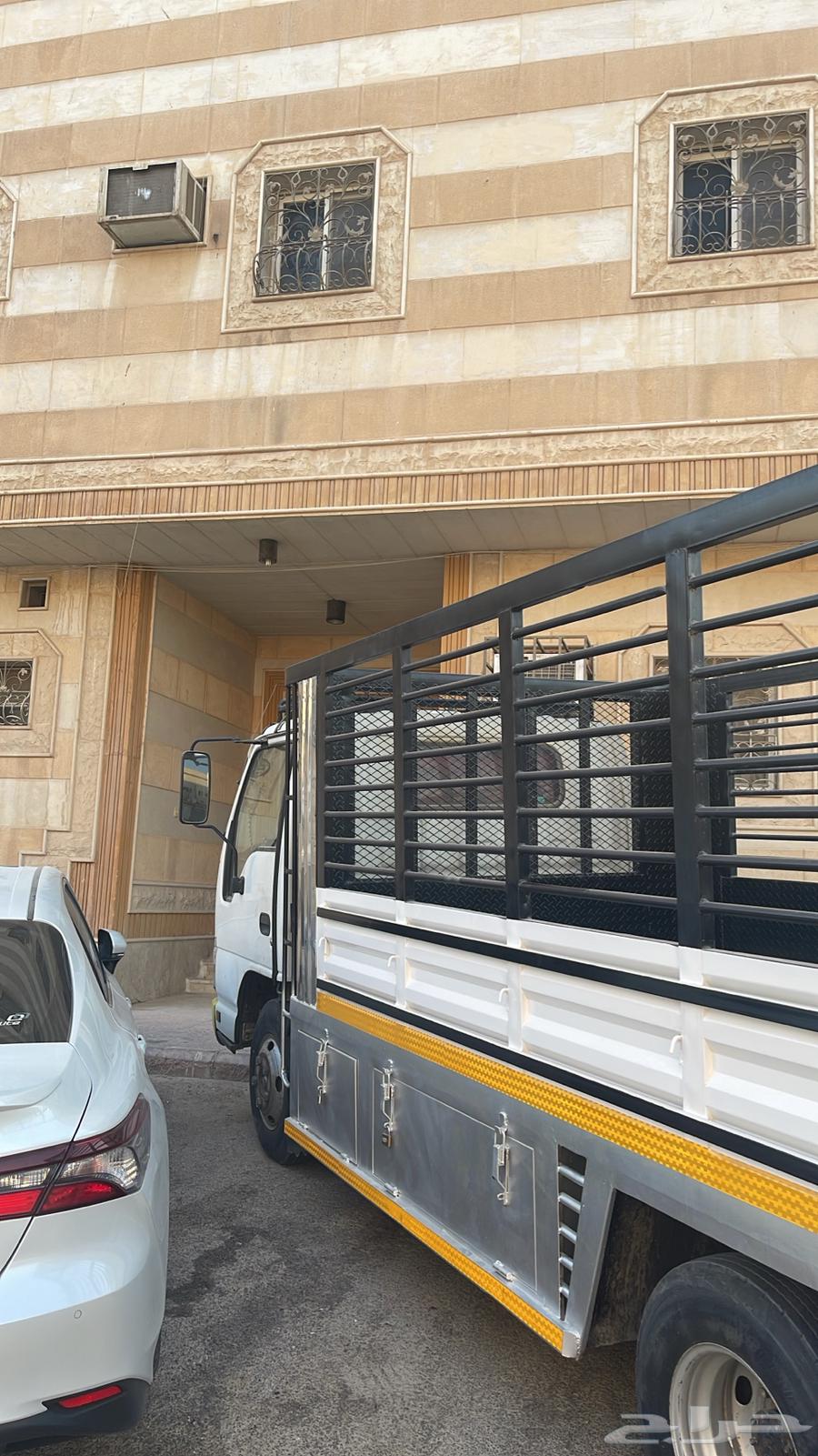 دينا لنقل البضائع64403617733250110