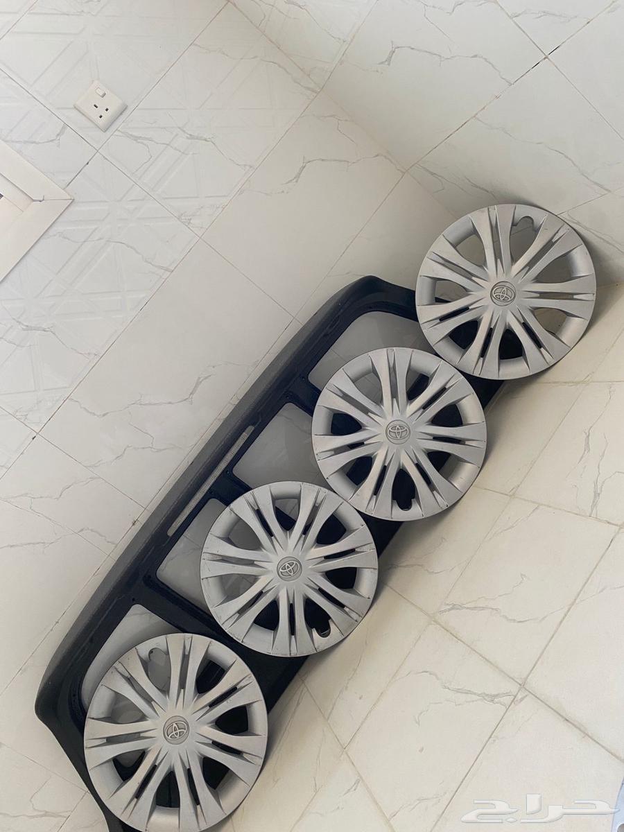 Toyota Hilux and Tundra original agency fender, scratch-free condition, fits models from 2006 to 201564403695547905112