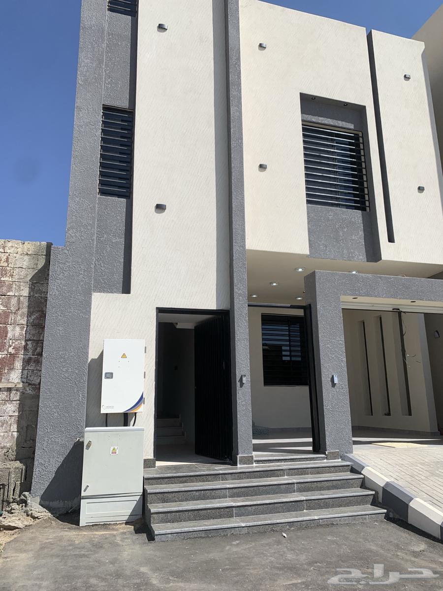 For sale: Top floor with annex in Khamis, excellent location starting from 650 thousand64403267575425113