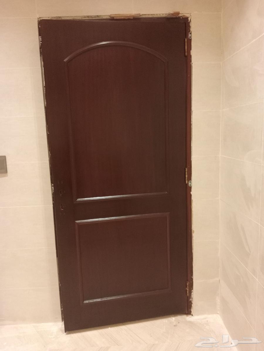 متخصصين فى جميع انواع صيانات الابواب ودهانات الاخشاب والحديد64403822723970111