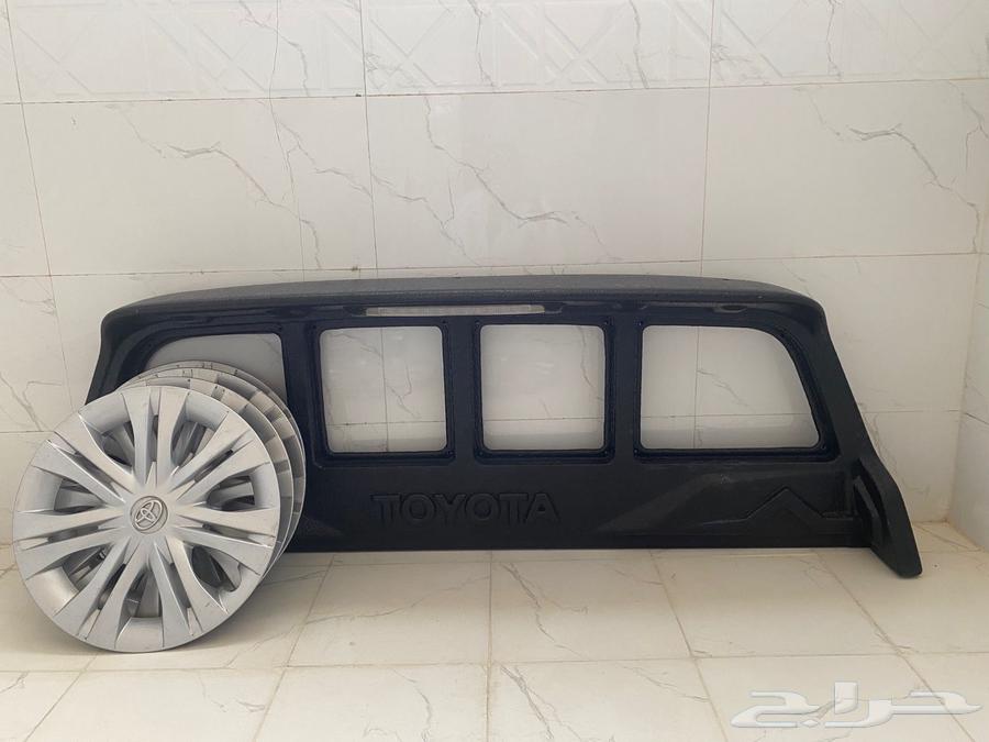 Toyota Hilux and Tundra original agency fender, scratch-free condition, fits models from 2006 to 201564403695547905111