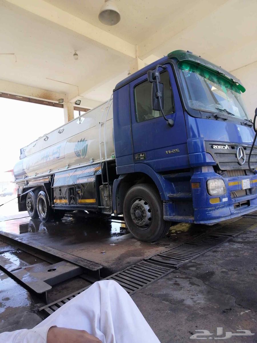 وايت ماء لتوصيل المياة ألى جميع إحياء تبوك وضواحيها خدمة 24س64422516859906110