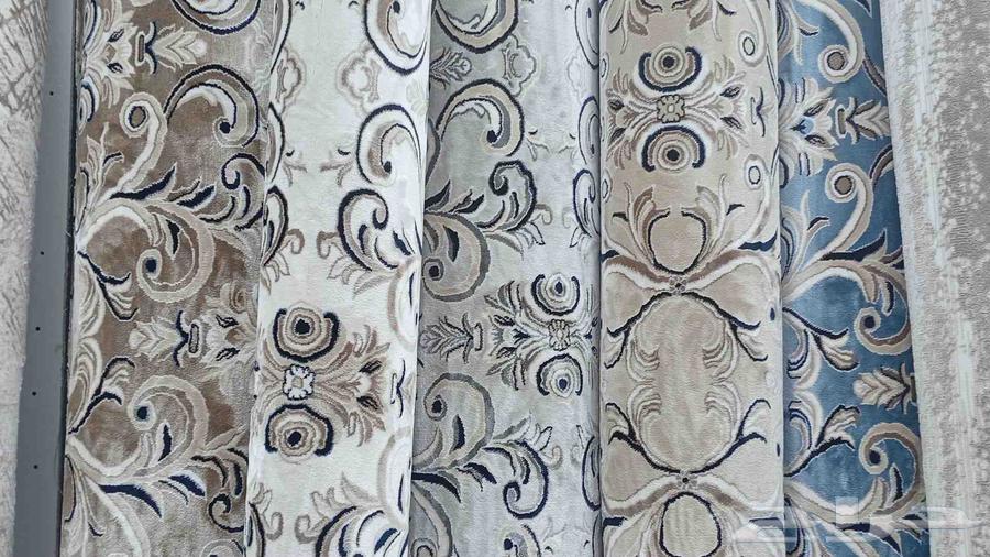 Turkish Dhale carpet with distinctive colors and custom details64403743291137113