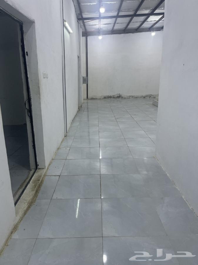 مستودع للايجار في حي مريخ64581510996227111