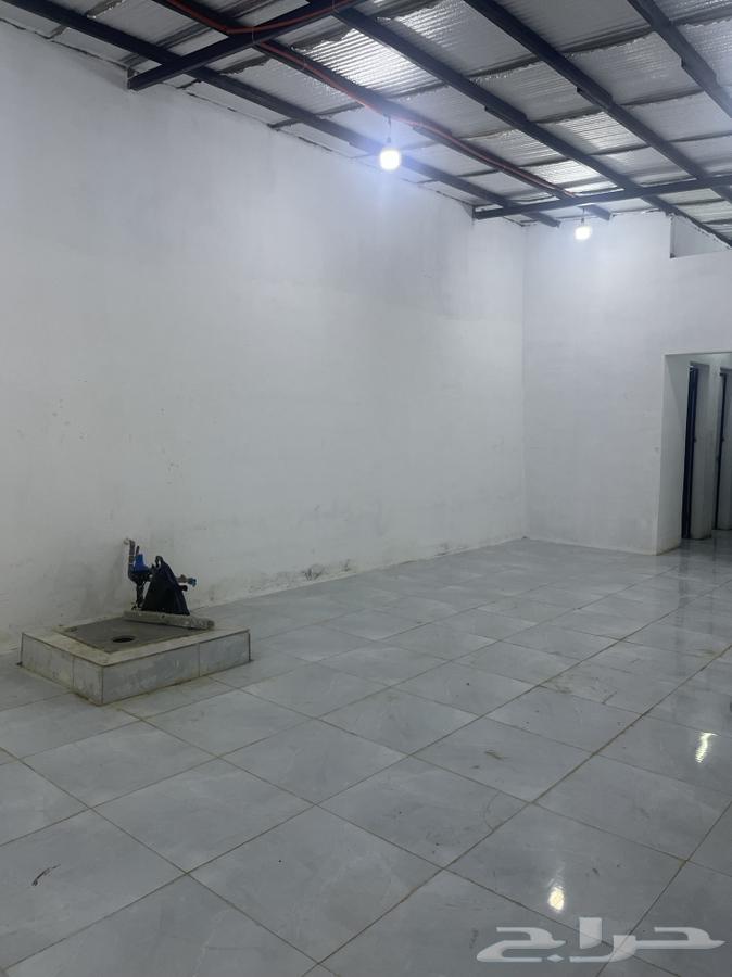 مستودع للايجار في حي مريخ64581510996227114