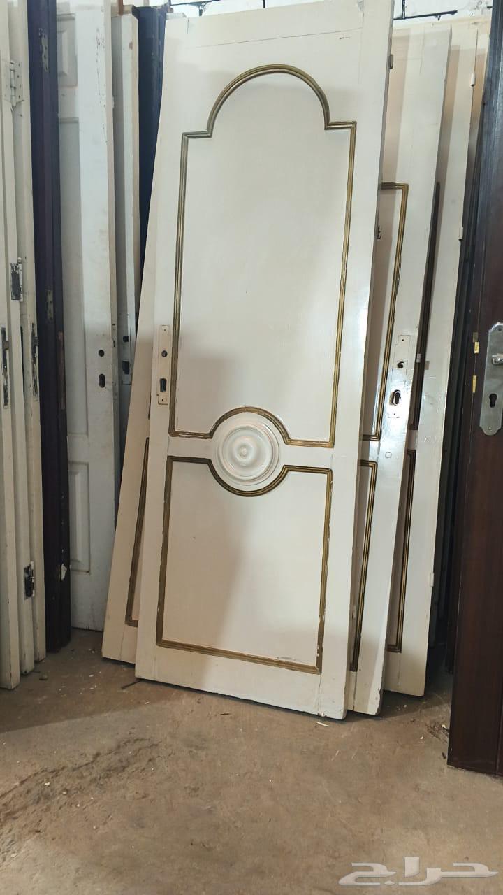 نوري لجميع أنواع ابواب الخشب واللمنيوم المستخدمه لتواصل64403854140801111