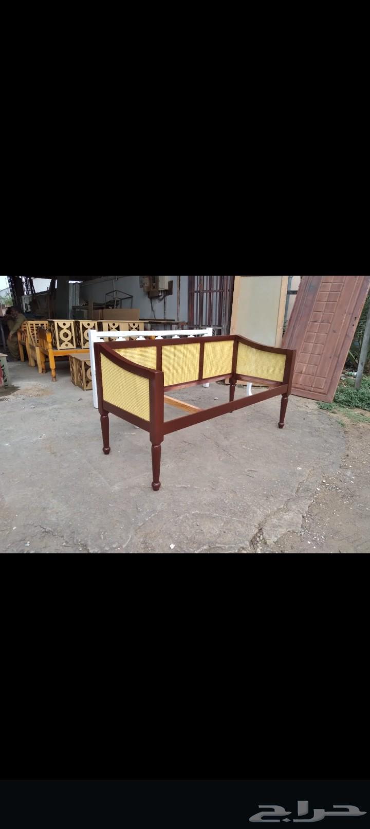 ابواب والمنيو ونجره وديكورات64403806423297110