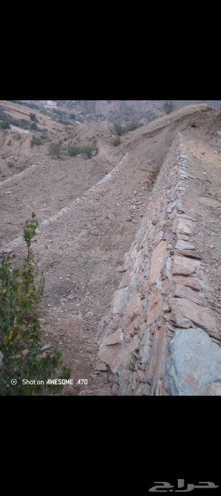 معلم بنيان حجر وربراب ومعلم جلسات64403648598531110