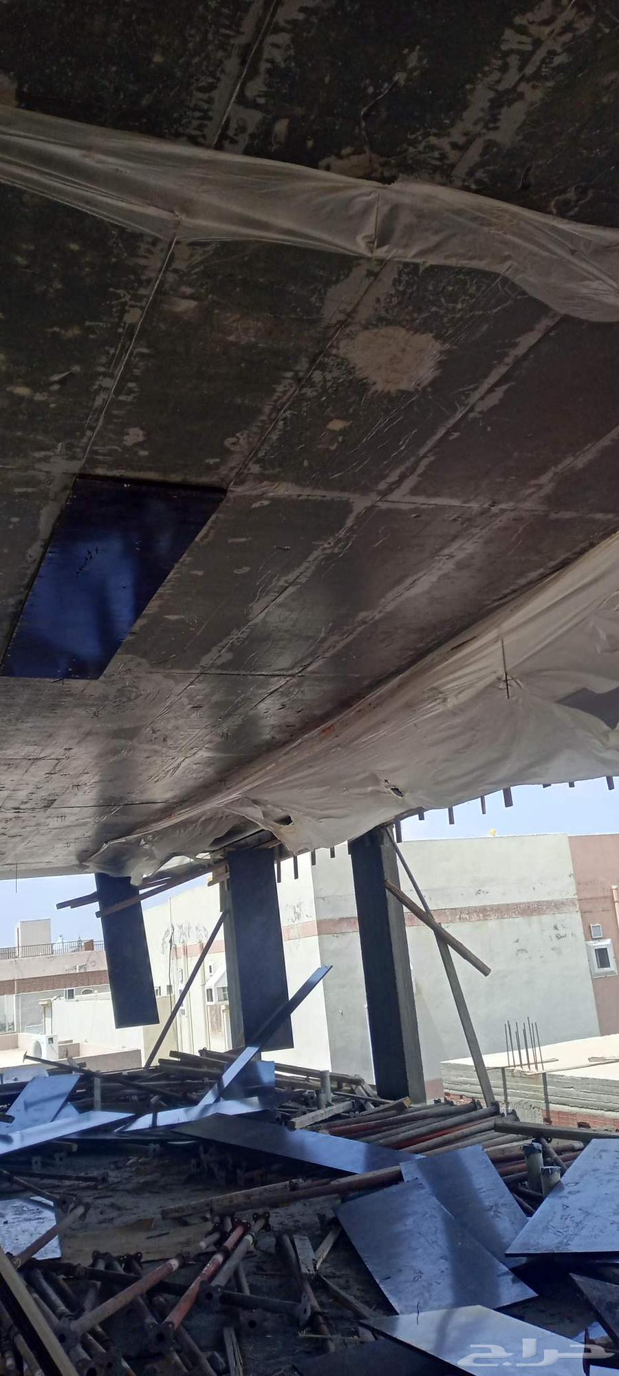 Construction of buildings, square and round tanks, complete swimming pools, and excavation64403695715970110