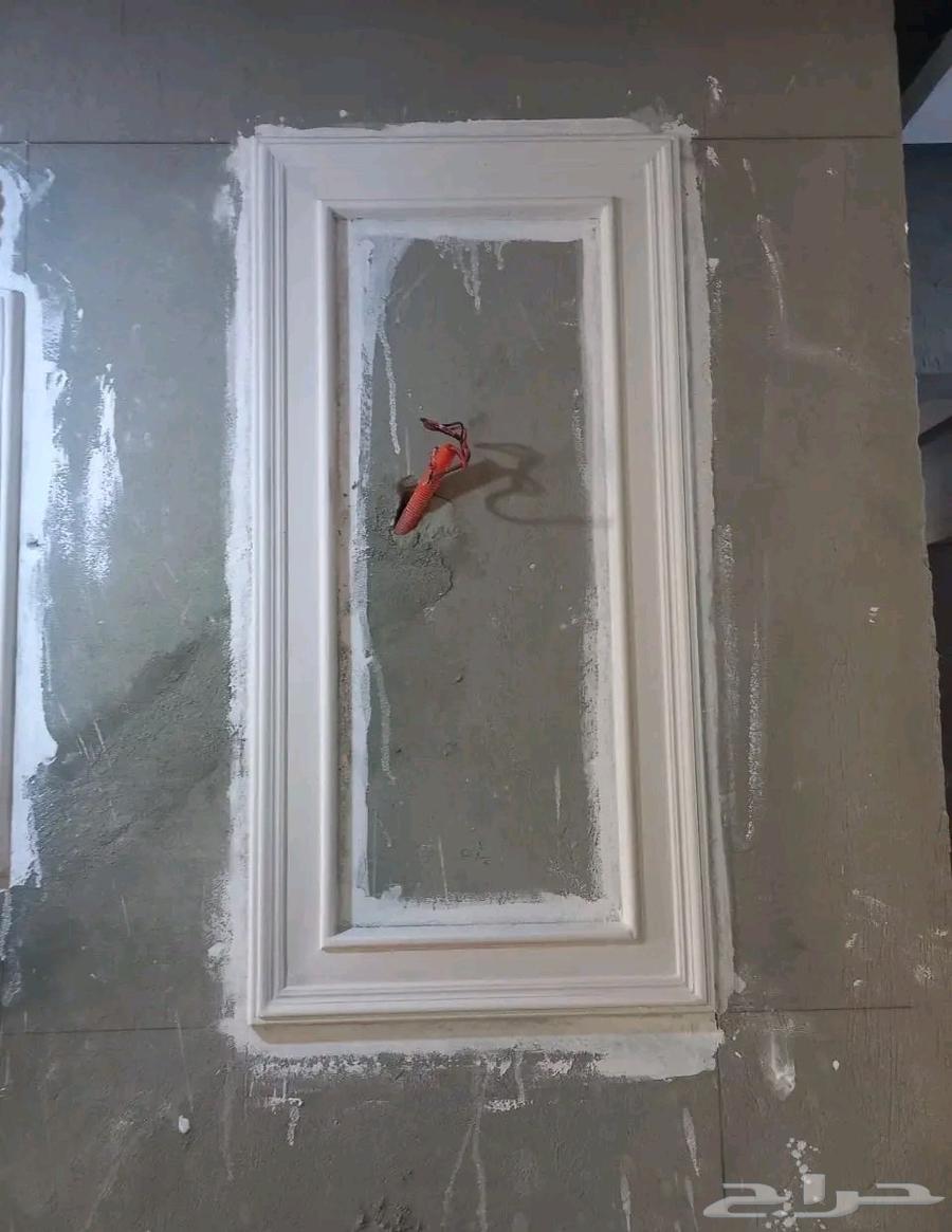 لمسة فنية من الجبص البلدي تزين جدرانك بذوق رفيع64403727378307111