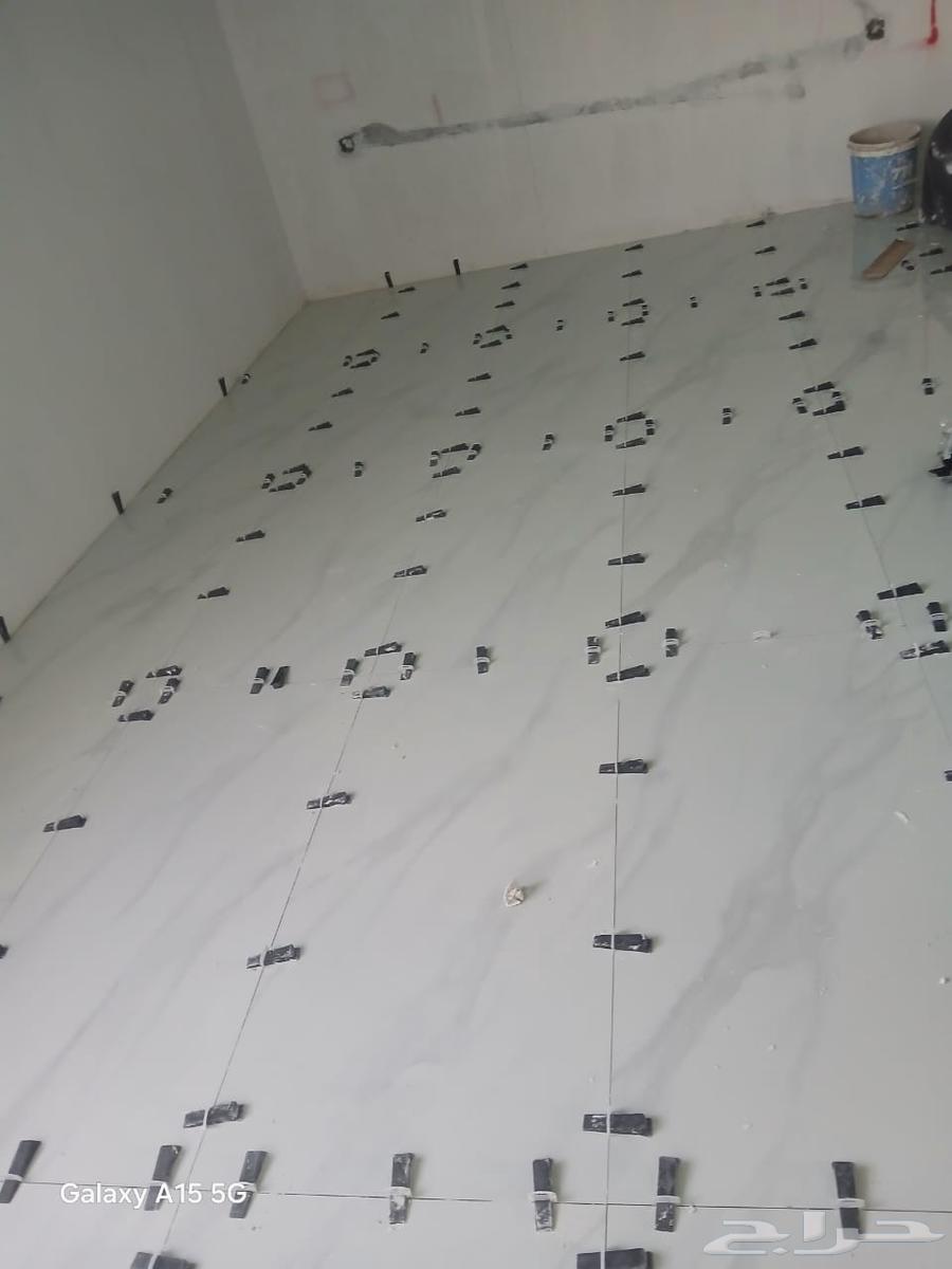 مبلط بلاط سراميك64403711682435110