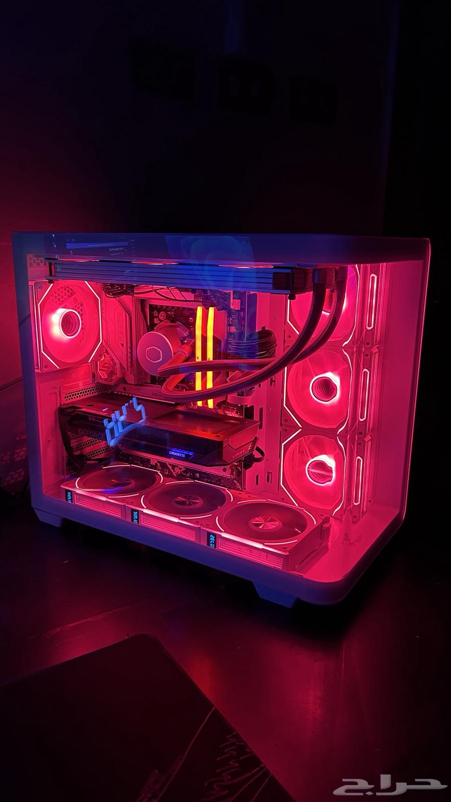 تركيب أجهزه كمبيوتر بشكل جميل64422755442178111