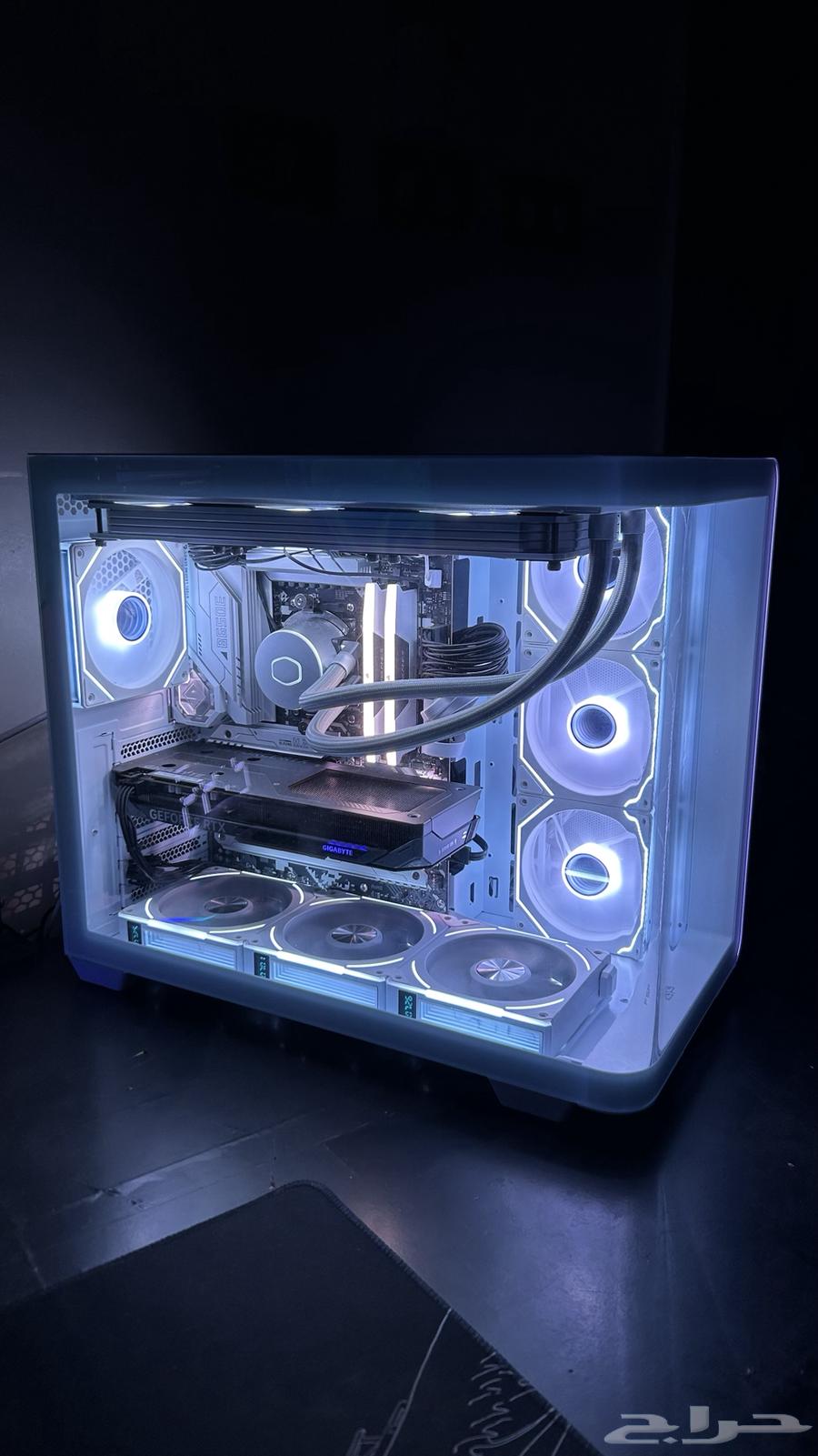 تركيب أجهزه كمبيوتر بشكل جميل64422755442178112