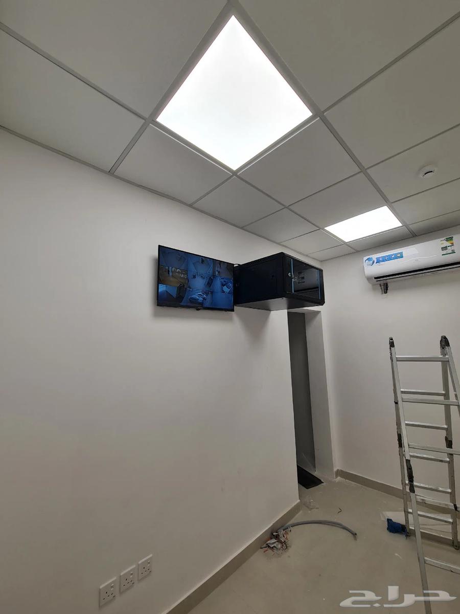 Surveillance cameras and internet networks installation, extension, and maintenance64422754824578114