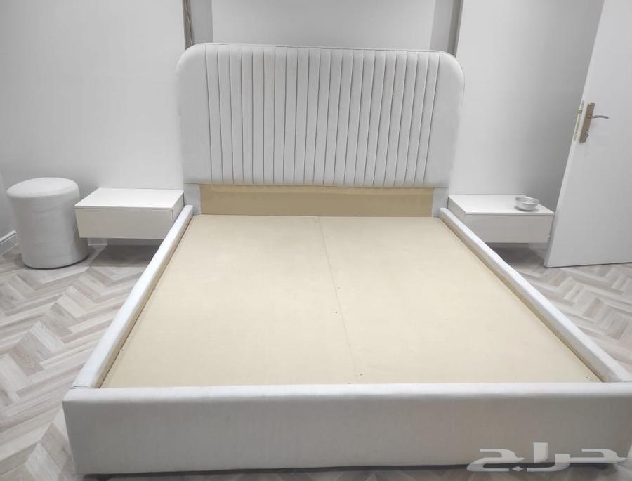 لتفصيل جميع انواع المفروشات تواصل معنا واتساب64403885766401112