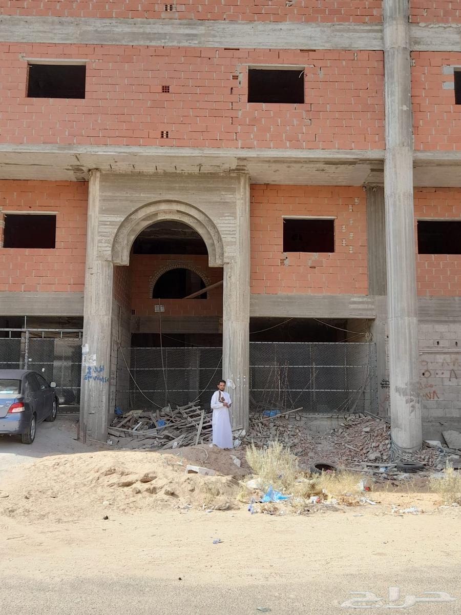 Construction contractor for finishing, restoration, design and building execution64422848246146110