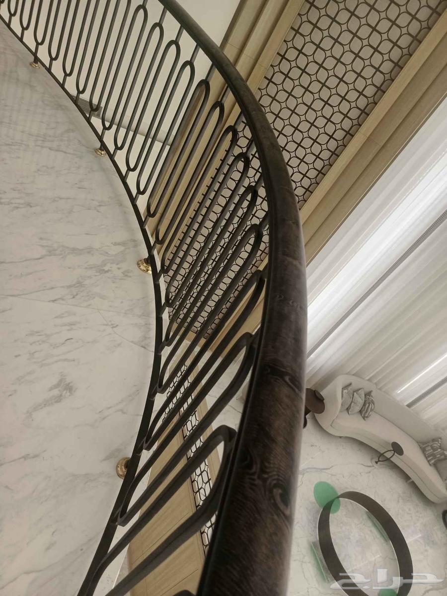 طلاء الجدران طلاء س ف عازل السطح وخزانات وبروفيل خارجي وأبواب خشبية64422896164739114