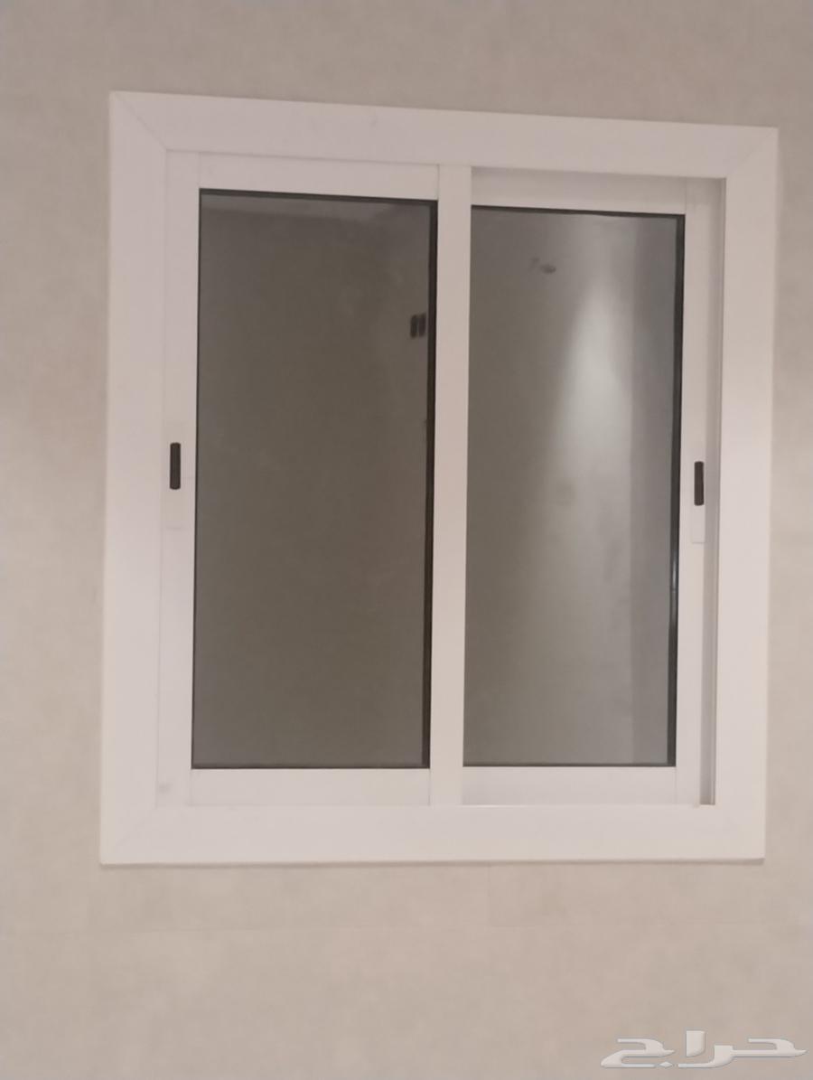 هذه النوافذ الألومنيوم مصنوعة من زجاج مزدوج التزجيج. وهي مصن64422943408769114