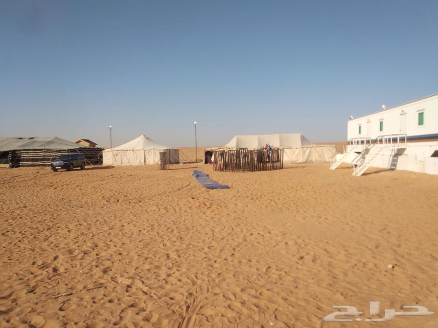 بناء وتركيب الخيم وبيوت الشعر. وتركيب مخيمات البر وترميمها64403901659137110