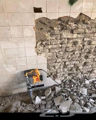 Breaking walls and floors, construction, tiling, cutting doors and grilles with a rocket tool64560888566785112