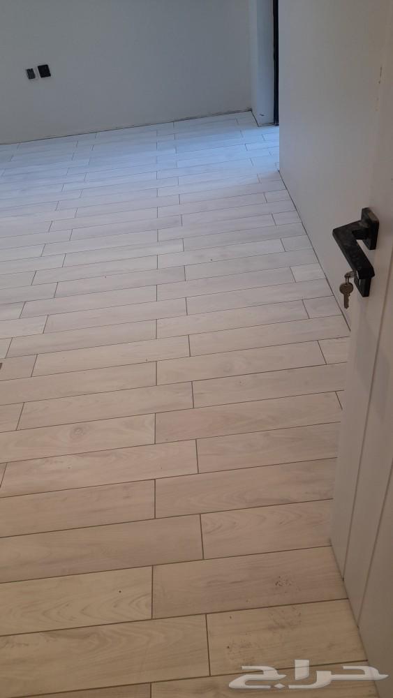 مبلط تبوك لتركيب جميع انواع السيراميك والبرسلين64422848394625110