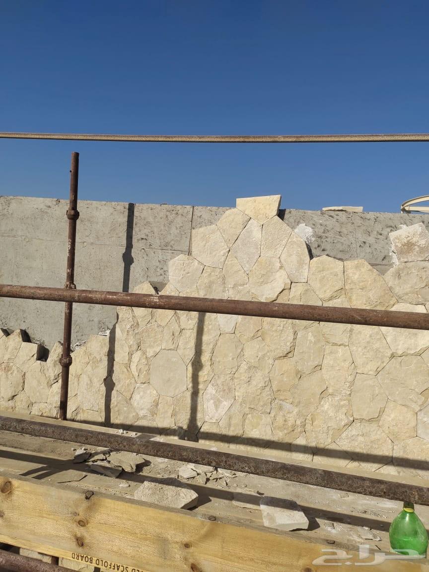 معلم حجر بلدور  انترلا64422943374082110