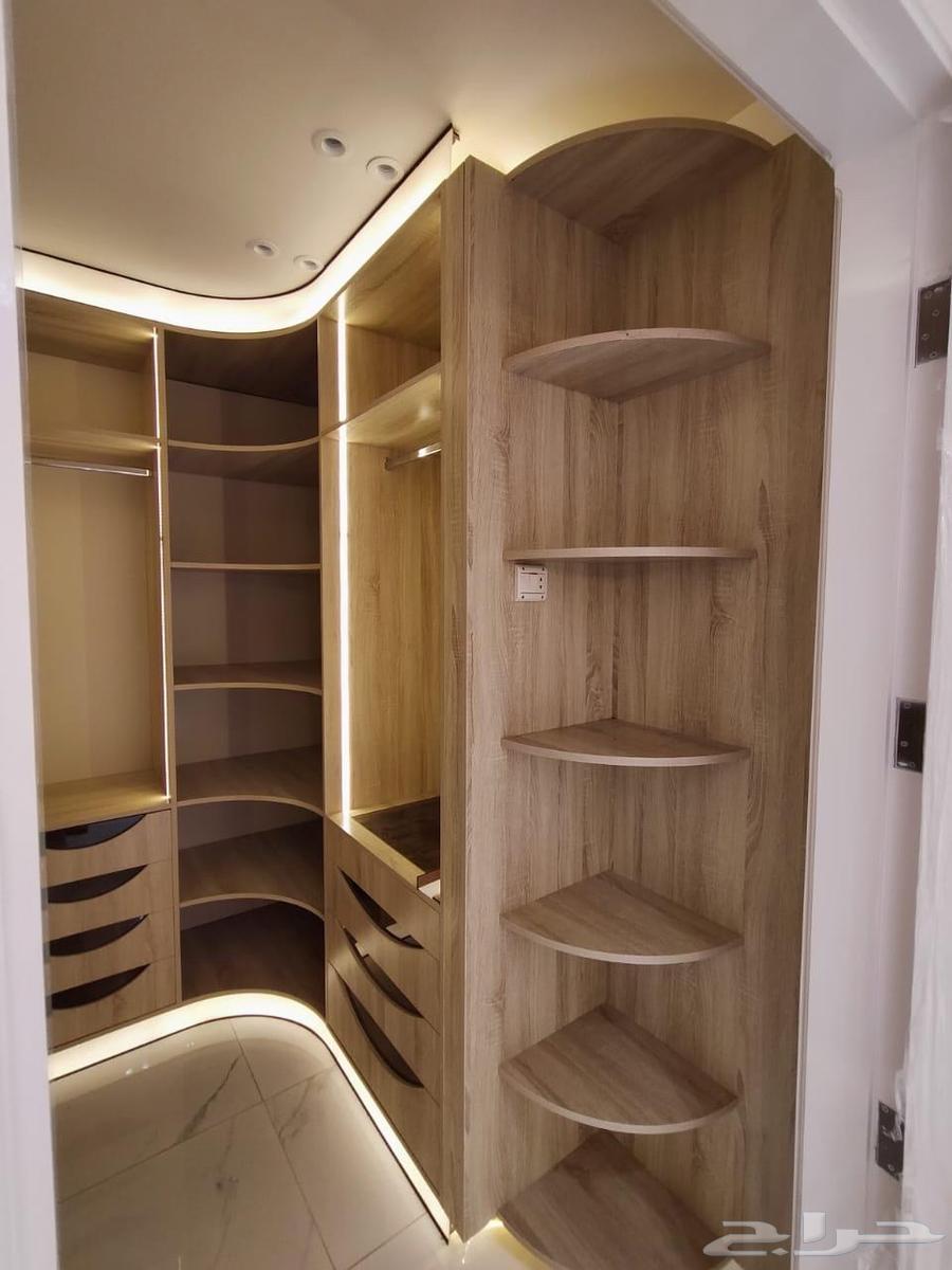 نجار محترف لتنفيذ كافة الأعمال الخشبيه64422896143491112