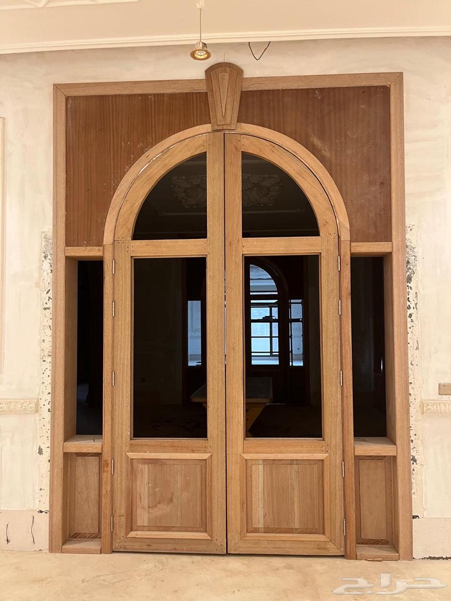 نجار محترف لتنفيذ كافة الأعمال الخشبيه64422896143491110