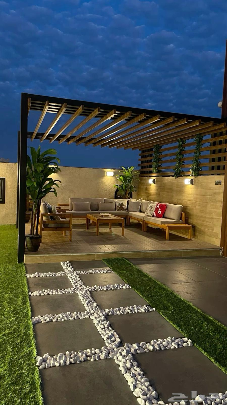 حداد فك وتركيب مظلات حداد سندويش بنل حداد خيم مضلات64423068762241111