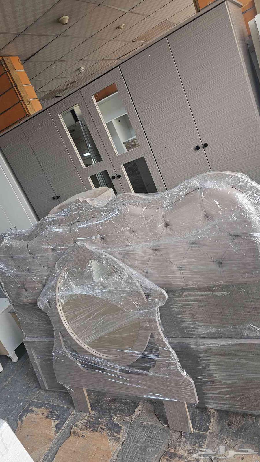 Used bedroom set with delivery and installation in Riyadh, contact via WhatsApp or64423134429698113