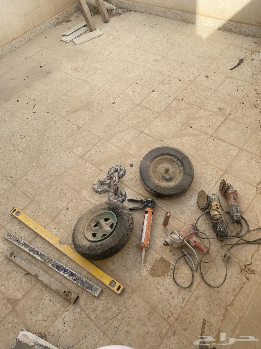 عربية بناء واداوات مستعمله64423069628034110