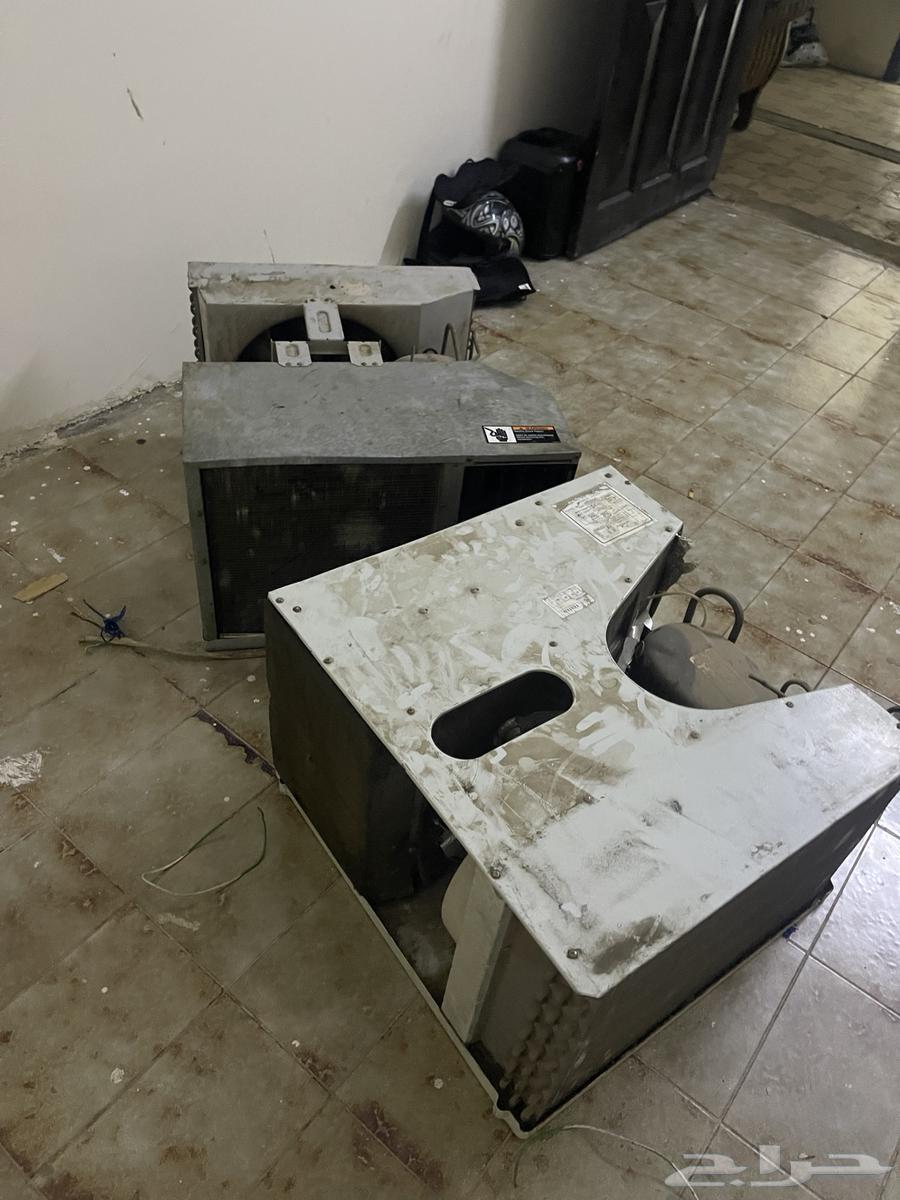 للبيع ثلاث مكيفات شباك64423337862145110