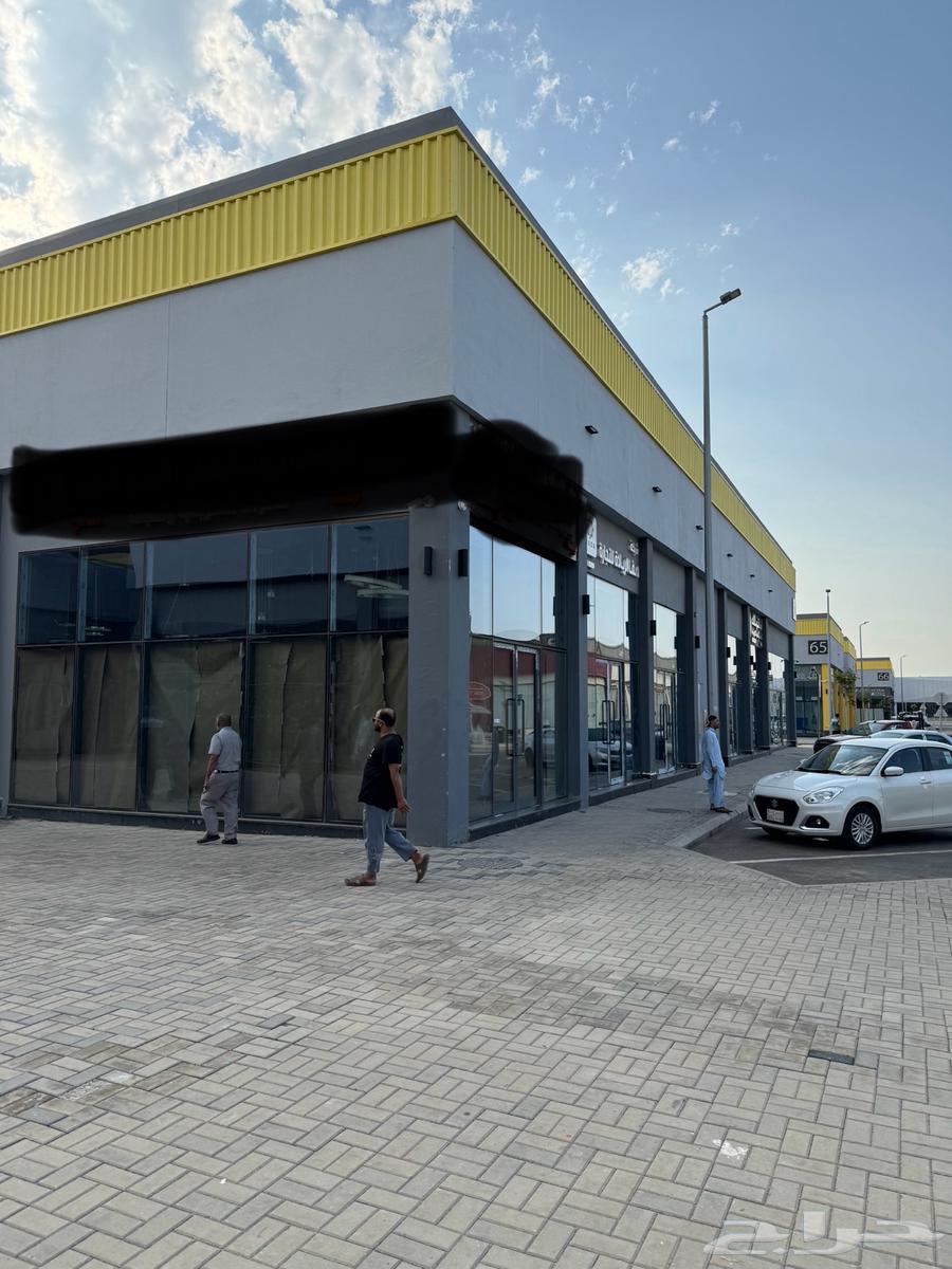 محل للتقبيل في سوق سبعه نشاط كهرباء وسباكه الروابي64423051973378111