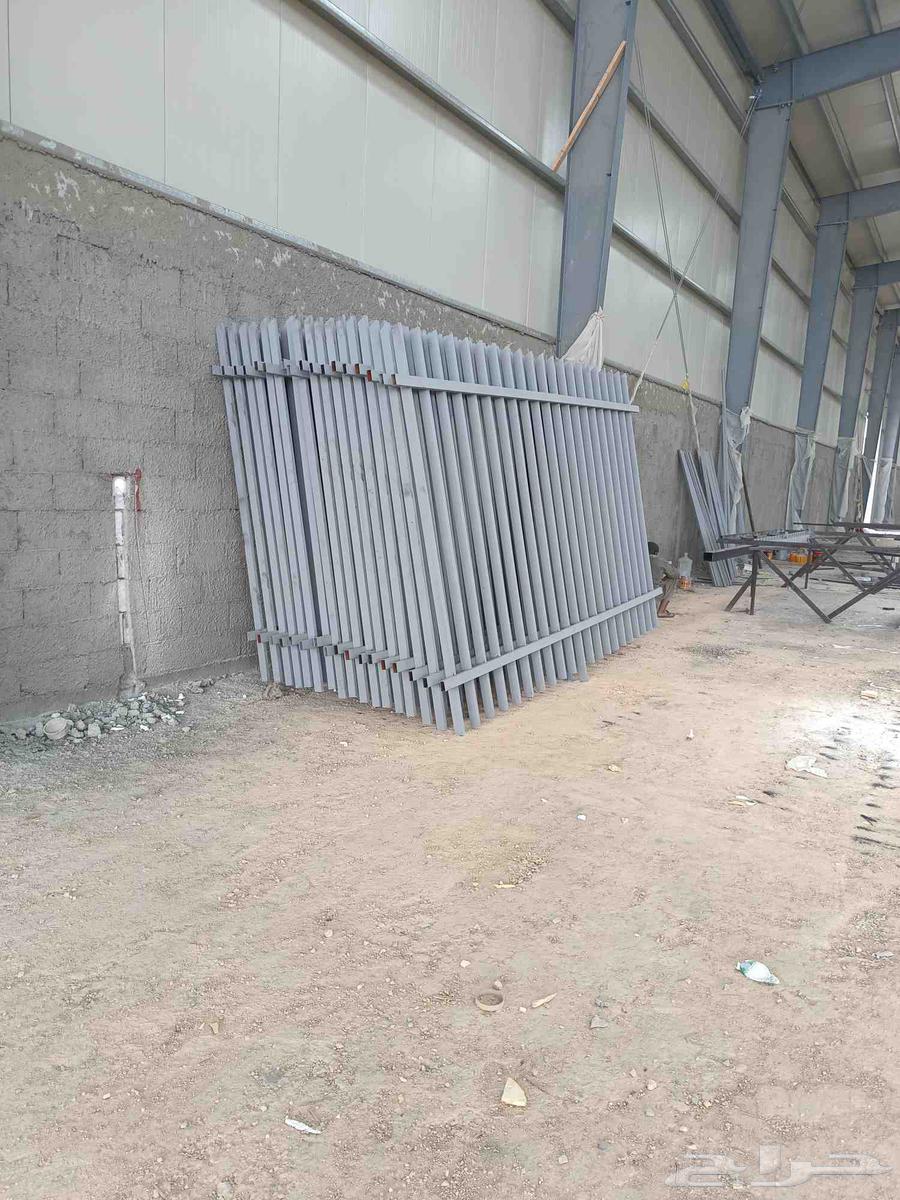 حداد جميع انواع مظلات وسواتر ابواب قرميت شنكو ايدى و سندويش64423086075010114