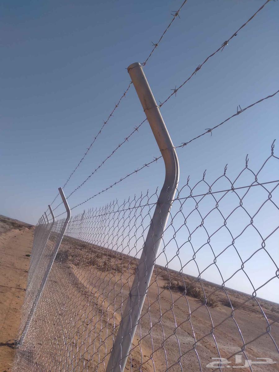 نحن نقوم بتوريد وتركيب جميع انواع الشبوك64423274588673111